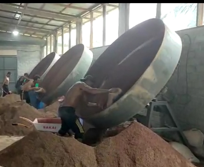 Factory Palm Bunch Ash